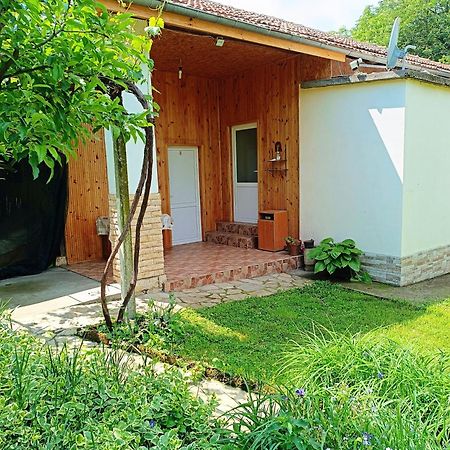 Divna Guest House Κρουσούνα Εξωτερικό φωτογραφία